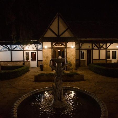 Хуторок Hotell Smila Eksteriør bilde